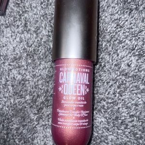 Sol de janiero Glowmotions carnival queen glow body oil